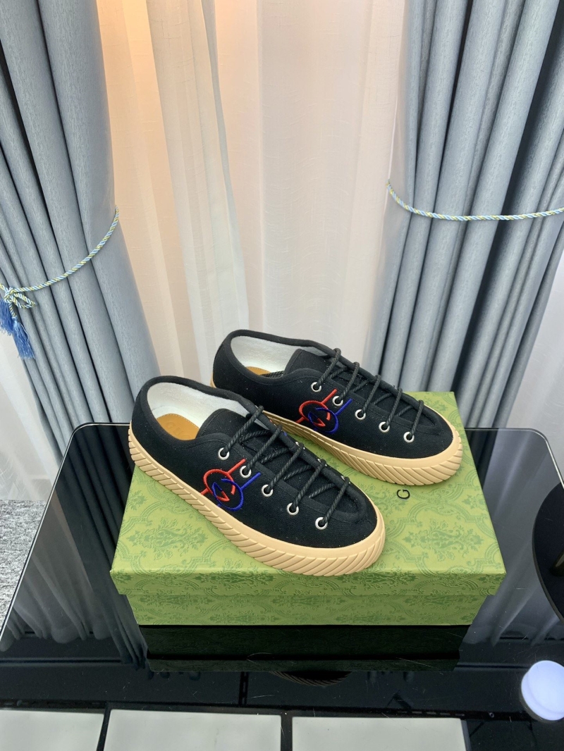 Gucci Casual Shoes